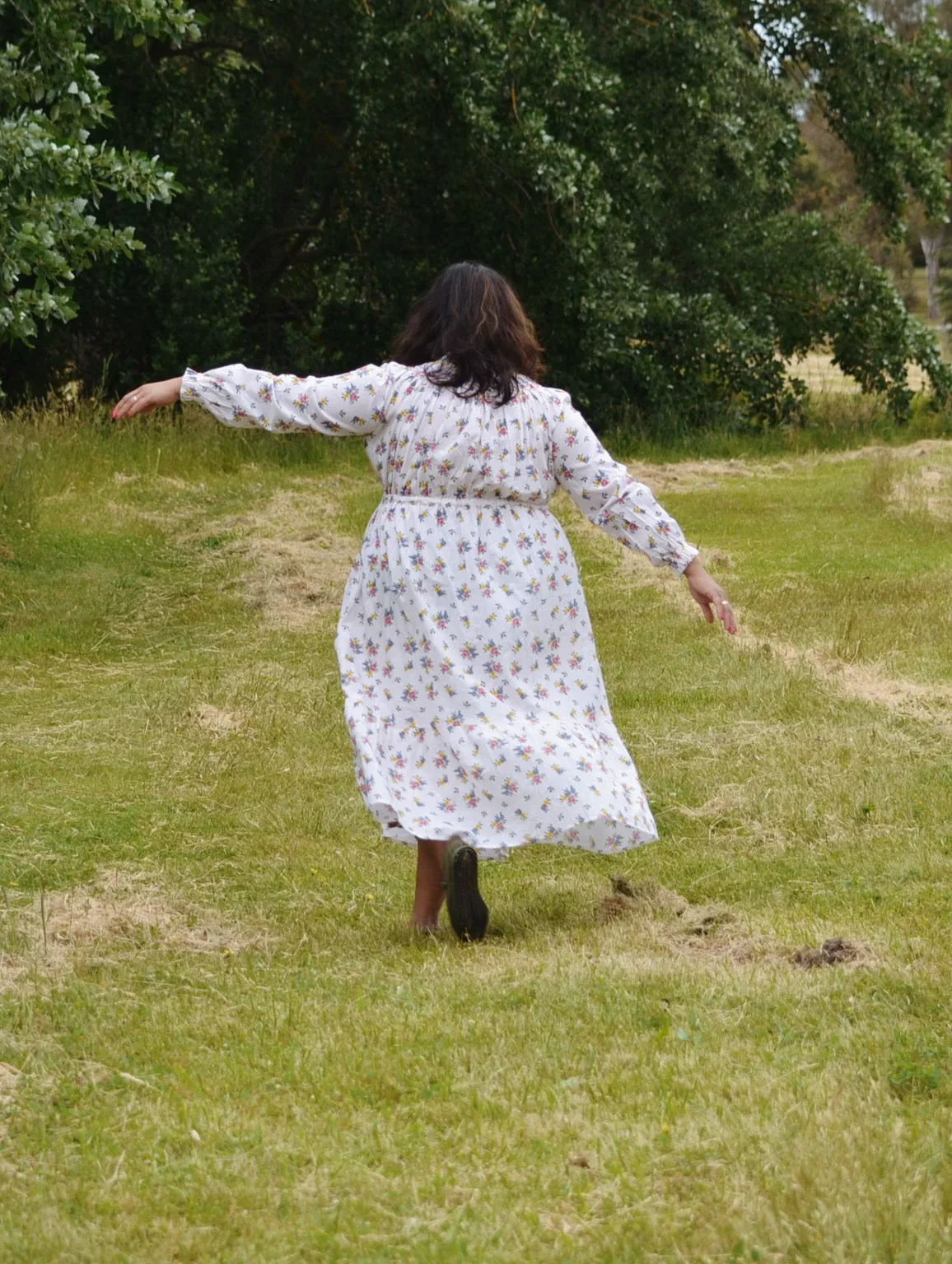 100% RECYCLED COTTON - PRAIRIE DRESS ROSE FLORAL - HAND SMOCKED