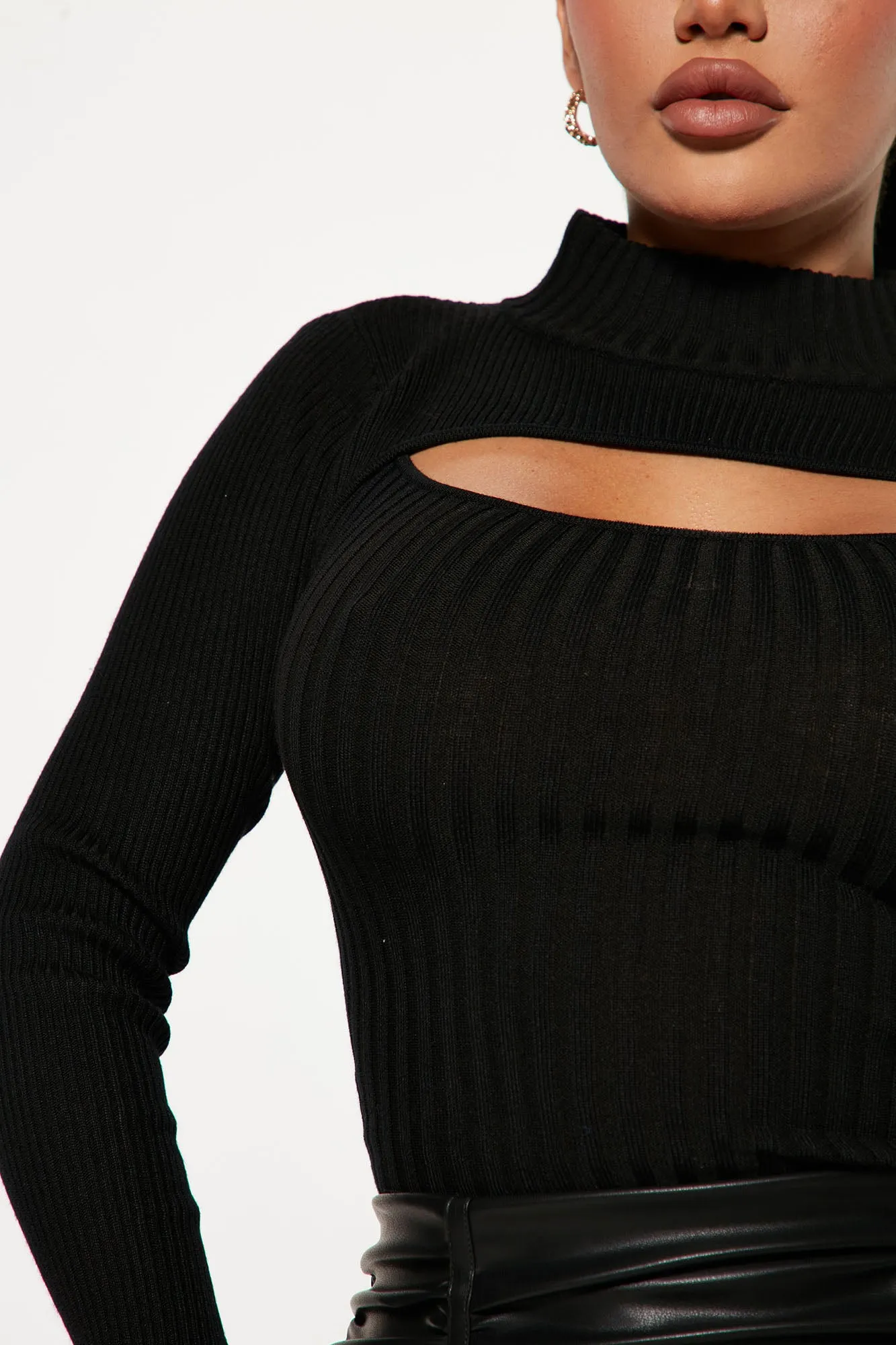 Anabella Cut Out Turtleneck Sweater - Black