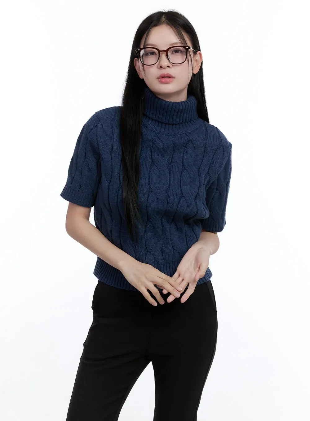 Cable Turtleneck Pullover OO429