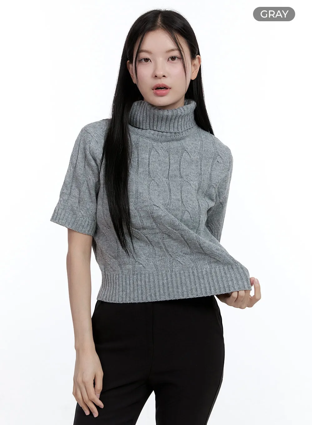 Cable Turtleneck Pullover OO429