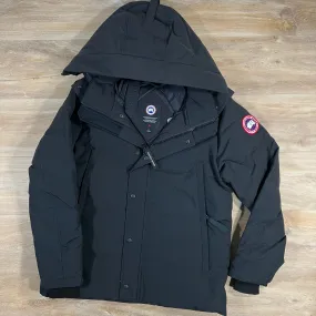 Canada Goose Wyndham Parka in Black