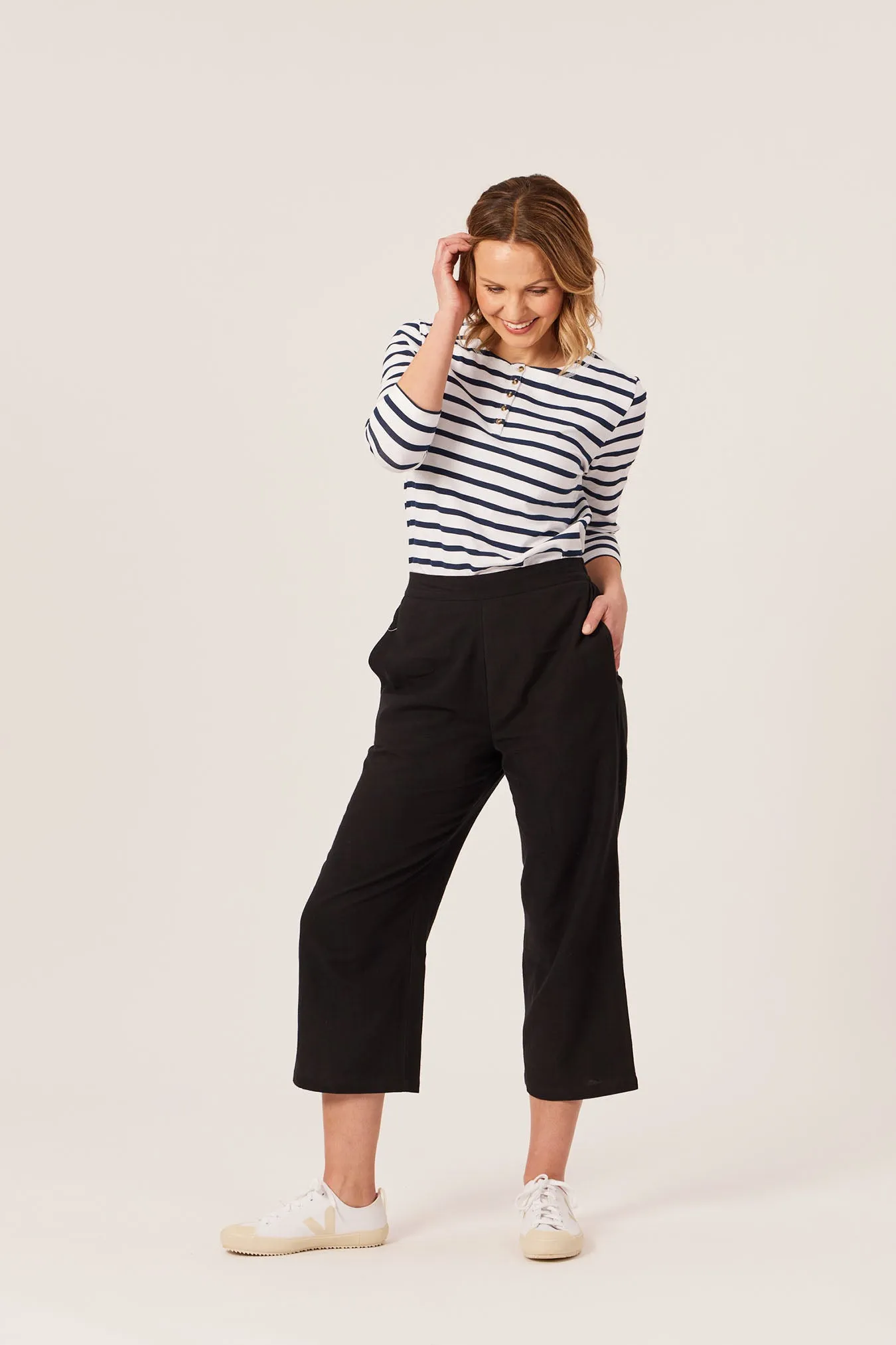 Cara - Relaxed Culotte - Black