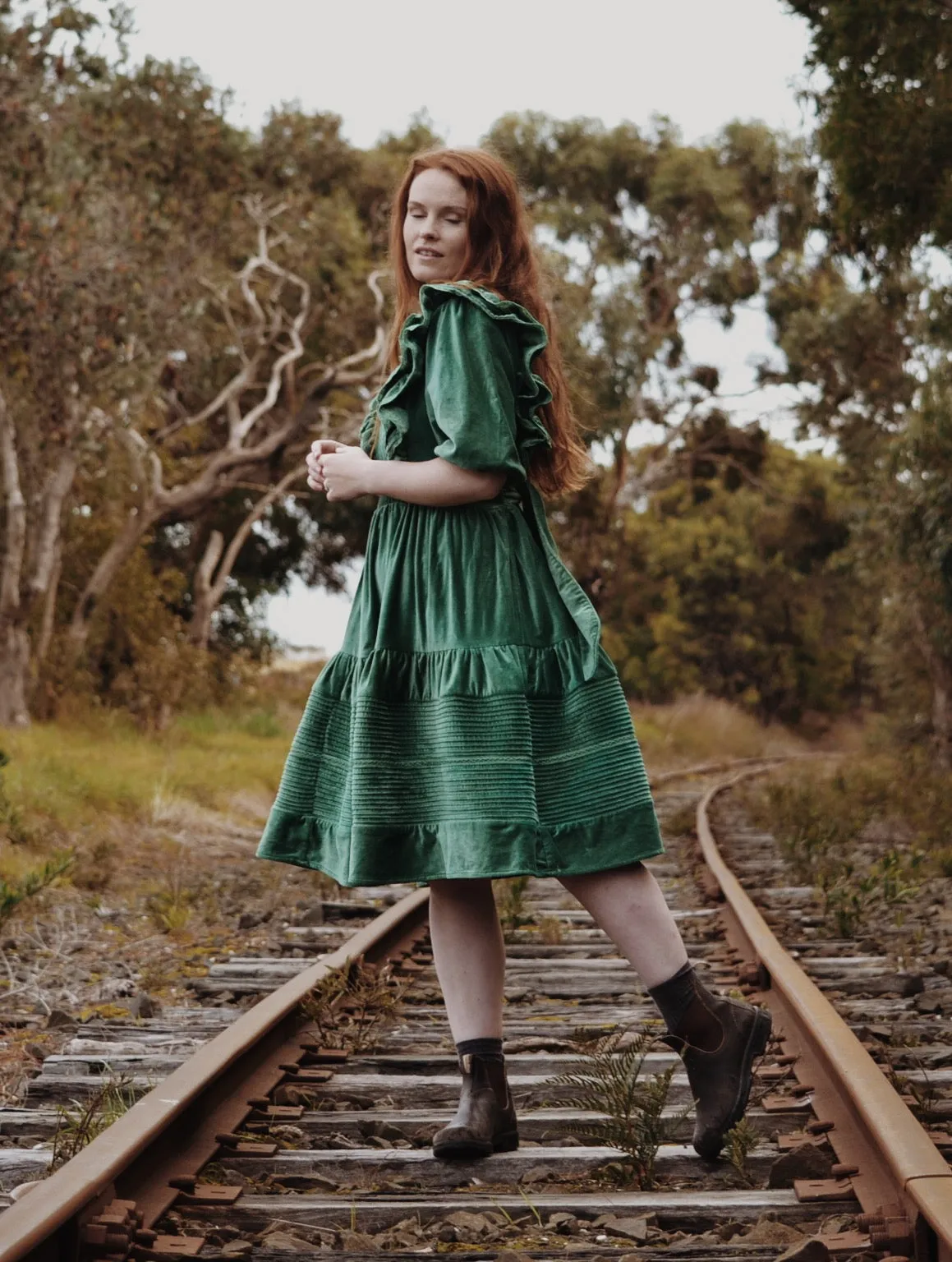 CLEMENTINE DRESS ANTIQUE GREEN VELVETEEN