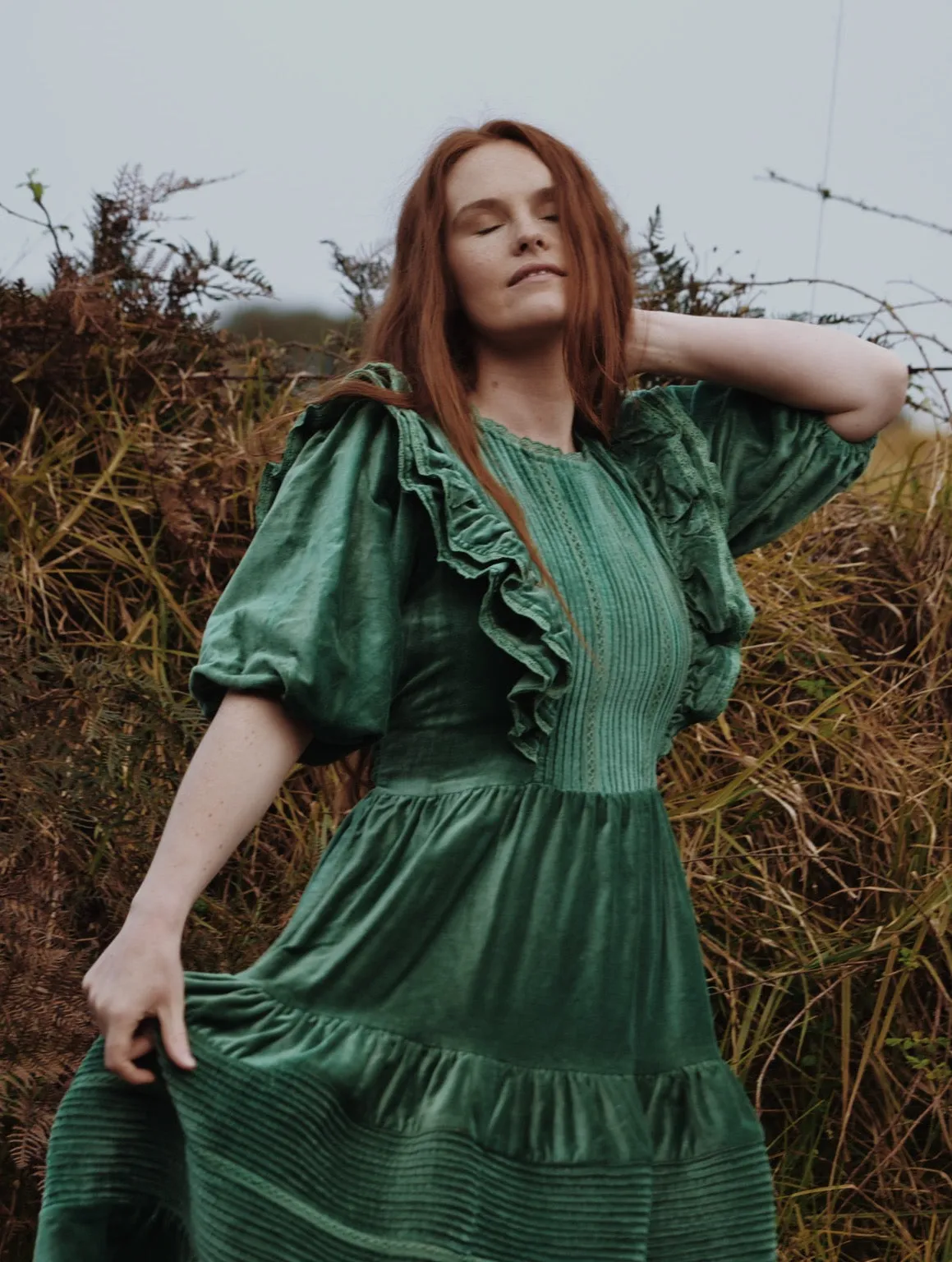 CLEMENTINE DRESS ANTIQUE GREEN VELVETEEN