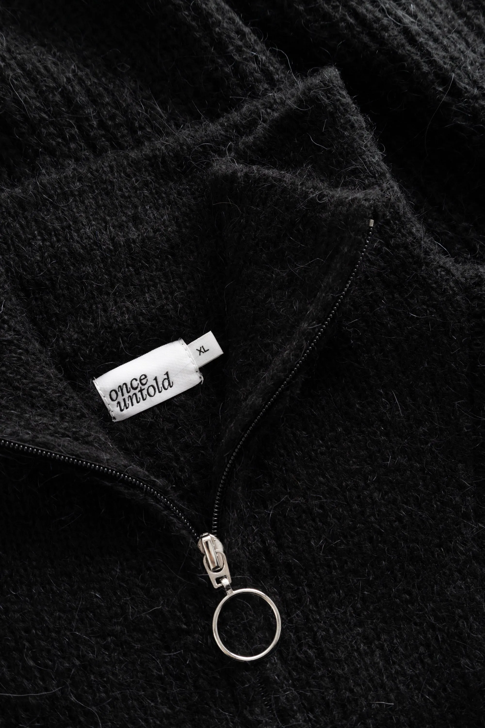 Florie Zip Knit - Black