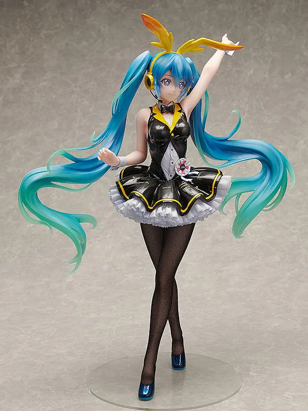 Hatsune Miku: My Dear Bunny Ver. 1/4 Scale Figure (Re-Run)