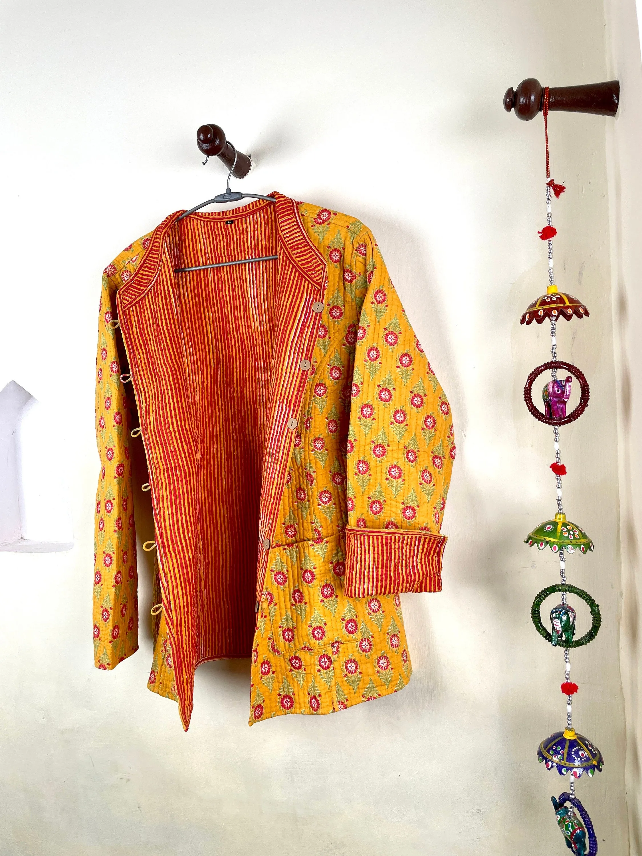 Indian Handmade Quilted Kantha Cotton Fabric Jacket Stylish Yellow Floral Women's Coat, Reversible Waistcoat for Her