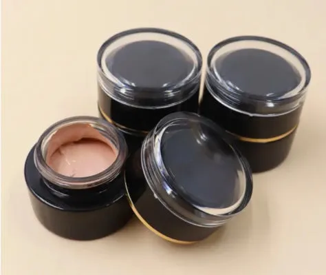 Luminous Silk Flawless Jar Foundation - MQO 25 pcs