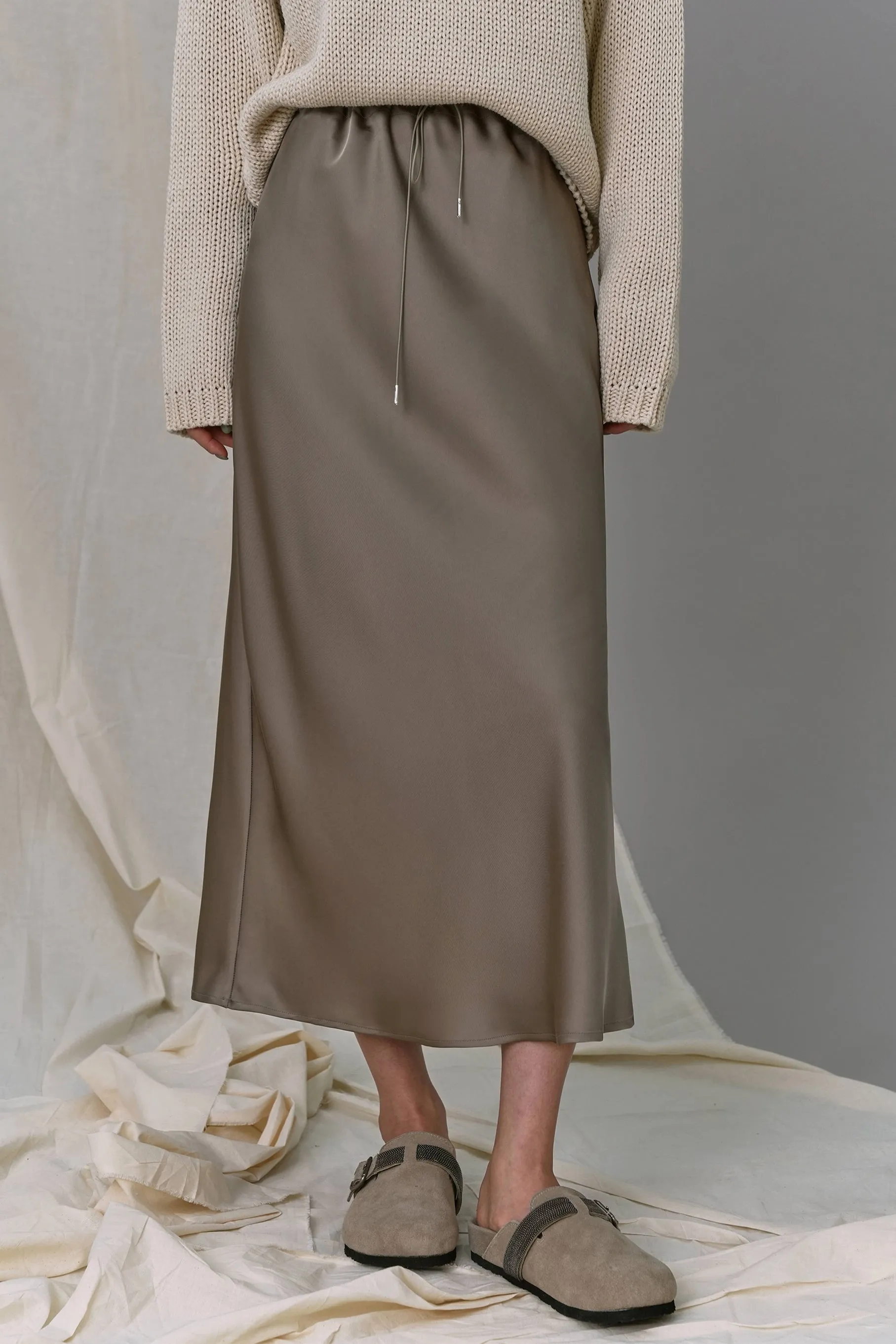 Muriel Satin Skirt, Mocha