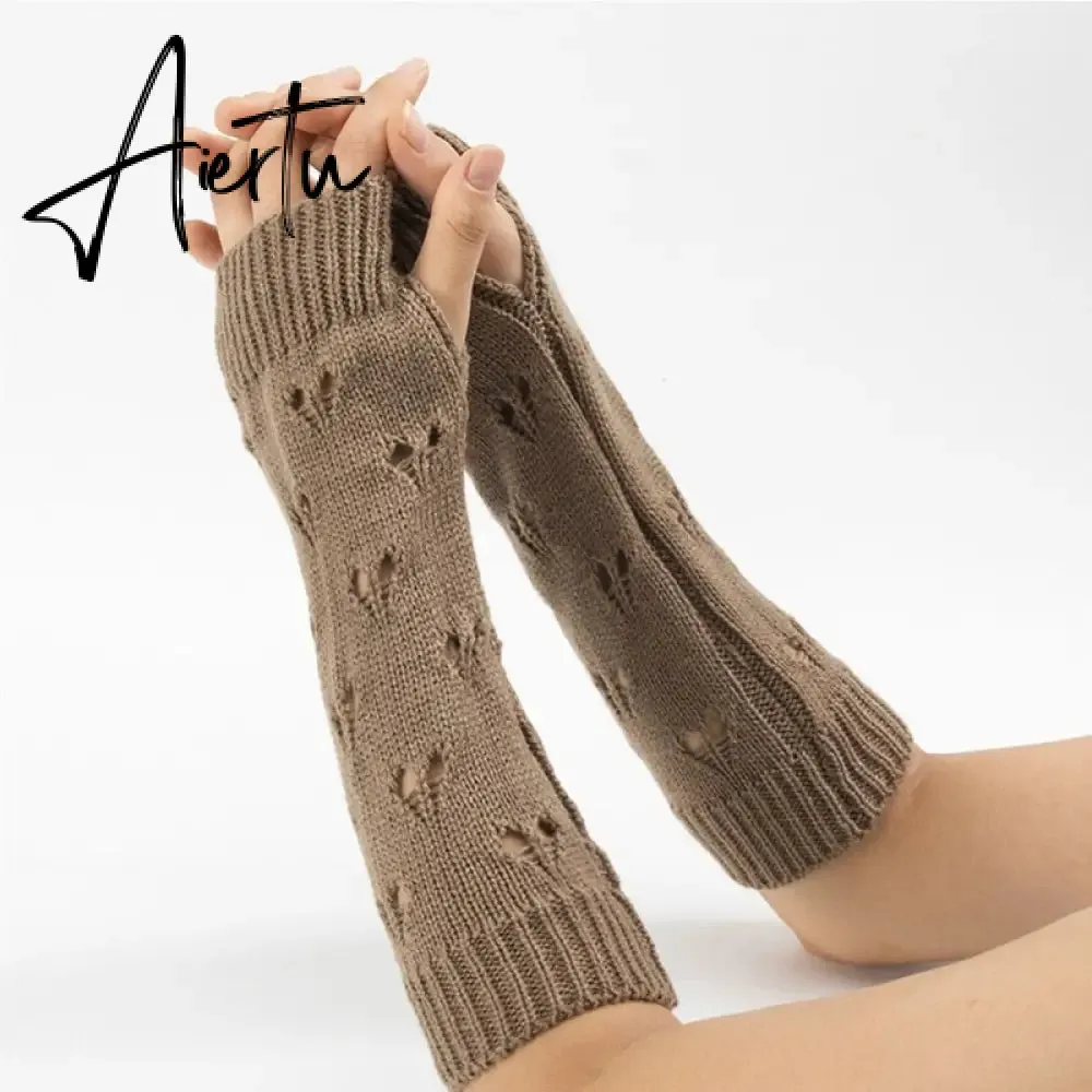 New Warmer Winter Women Gloves Stylish Hand Gloves Girl Arm Crochet Knitting Hollow Heart Mitten Warm Fingerless Gloves