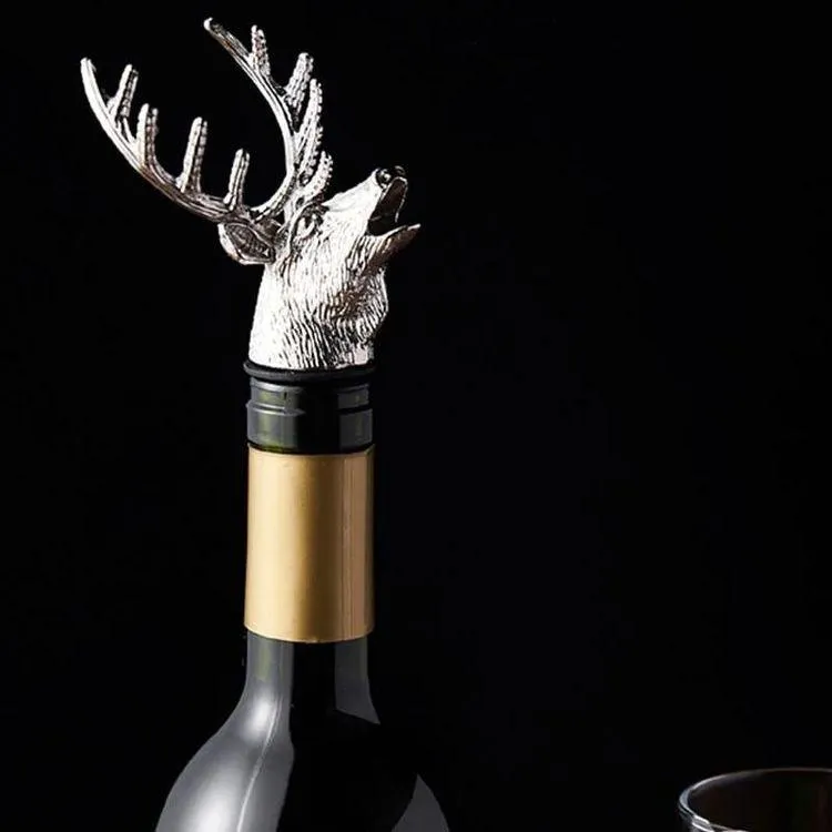 Reindeer Wine Pourer (Set of 2)