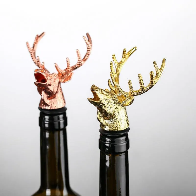 Reindeer Wine Pourer (Set of 2)