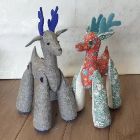 Rudi and Reina the Reindeer Pattern