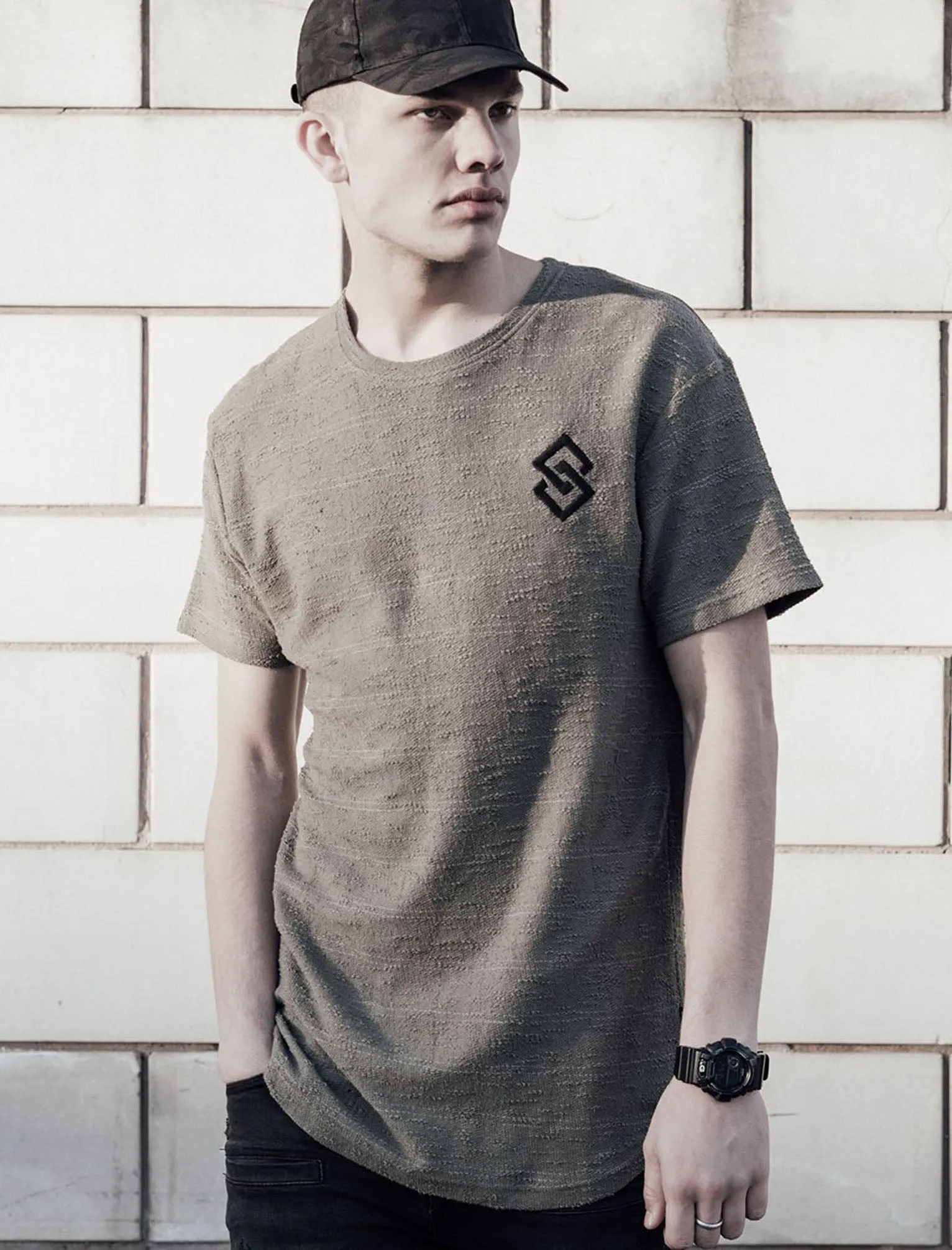 St Rigal Textured Longline T-Shirt in Deep Litcen - Saint & Sinner