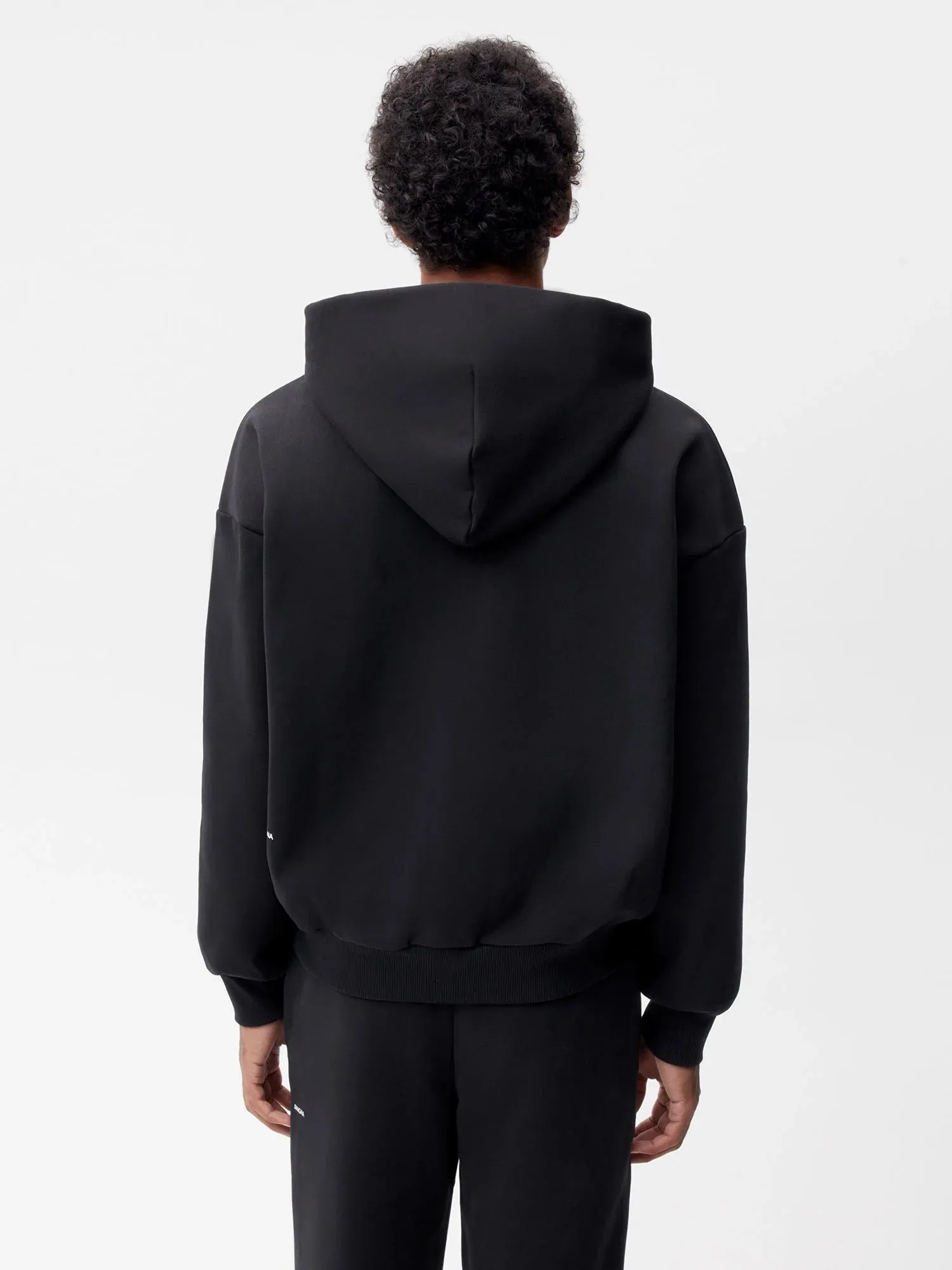 Wide Fit Zipped Hoodie—black