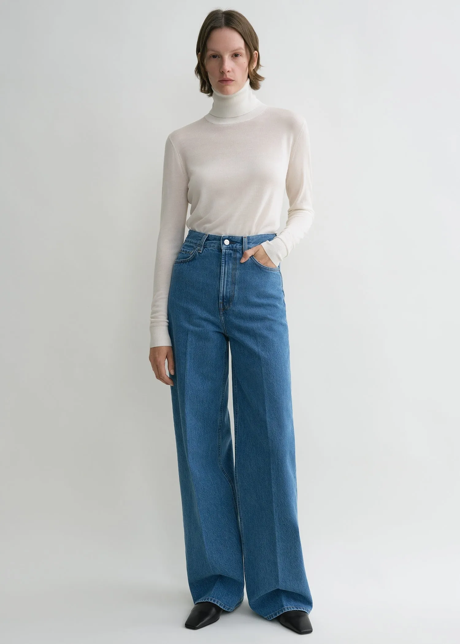 Wide leg denim vibrant blue